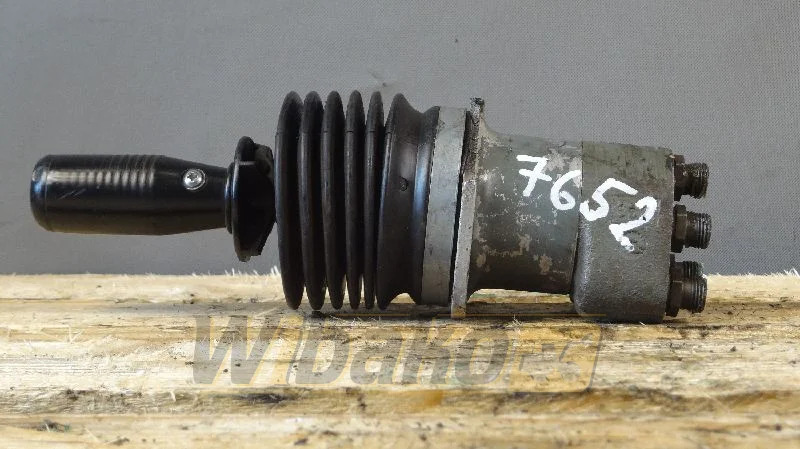Rexroth 4TH6T06.13/1M 143115 02 A90 - שסתום הידרולי עבור מכונת בנייה: תמונה 1 Rexroth 4TH6T06.13/1M 143115 02 A90 - שסתום הידרולי עבור מכונת בנייה: תמונה 1