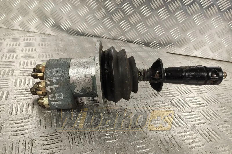 Rexroth sigma TH225898.00 - שסתום הידרולי עבור מכונת בנייה: תמונה 1 Rexroth sigma TH225898.00 - שסתום הידרולי עבור מכונת בנייה: תמונה 1