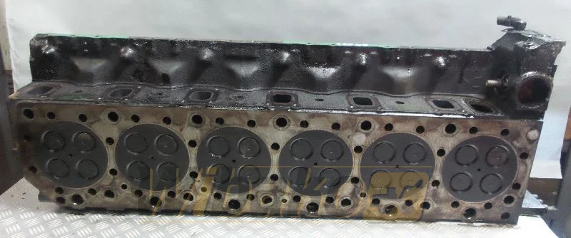 Volvo D12C - ראש צילינדר עבור מכונת בנייה: תמונה 1 Volvo D12C - ראש צילינדר עבור מכונת בנייה: תמונה 1