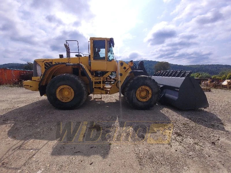 Volvo L220E - מעמיס גלגלים: תמונה 4 Volvo L220E - מעמיס גלגלים: תמונה 4