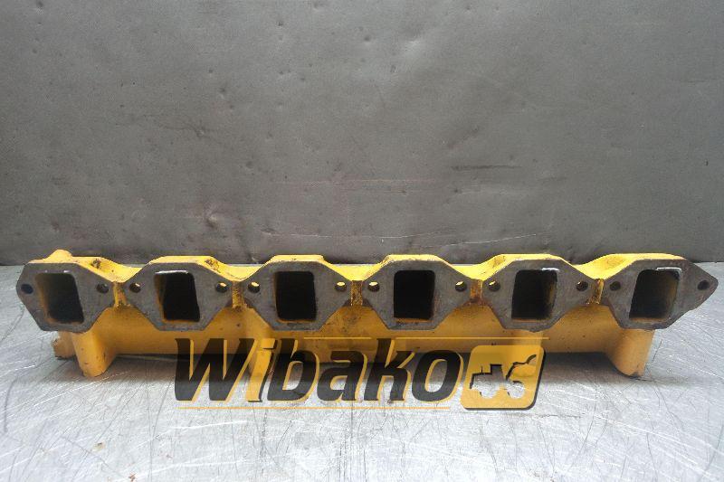 Water mainfold Komatsu S6D95L-1 - יריעת כניסה עבור מכונת בנייה: תמונה 1 Water mainfold Komatsu S6D95L-1 - יריעת כניסה עבור מכונת בנייה: תמונה 1