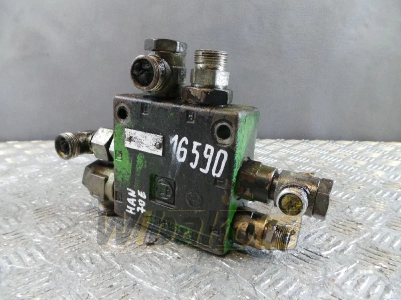 ZF 7730900117 - שסתום הידרולי עבור מכונת בנייה: תמונה 2 ZF 7730900117 - שסתום הידרולי עבור מכונת בנייה: תמונה 2