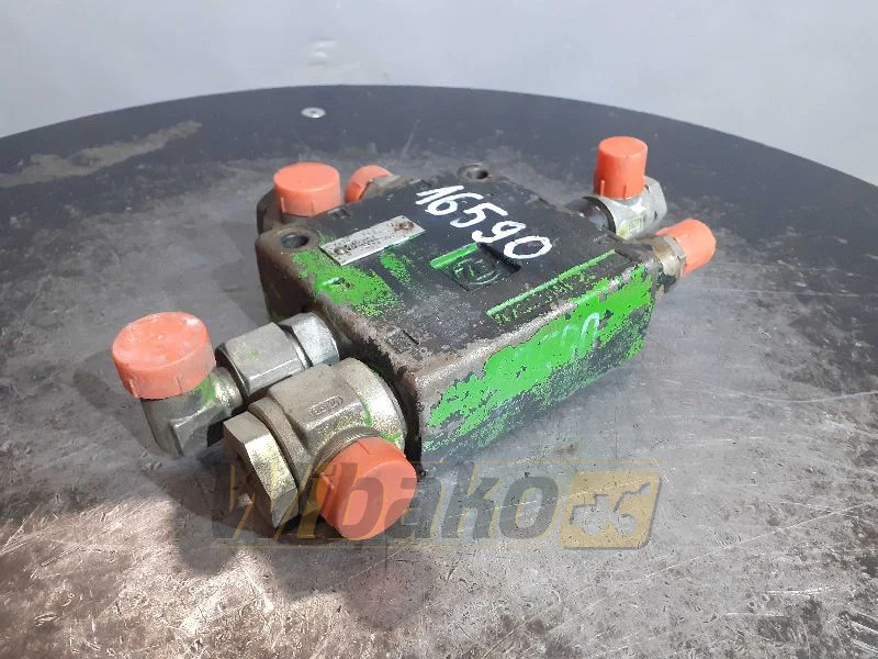 ZF 7730900117 - שסתום הידרולי עבור מכונת בנייה: תמונה 3 ZF 7730900117 - שסתום הידרולי עבור מכונת בנייה: תמונה 3