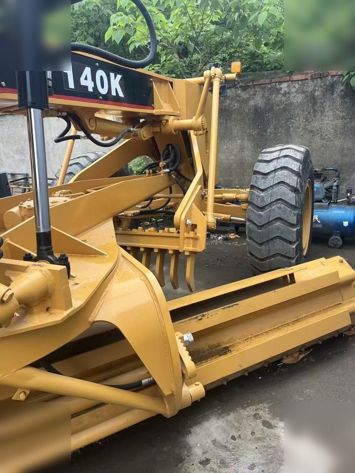 CATERPILLAR 140K - מפלסת: תמונה 2 CATERPILLAR 140K - מפלסת: תמונה 2