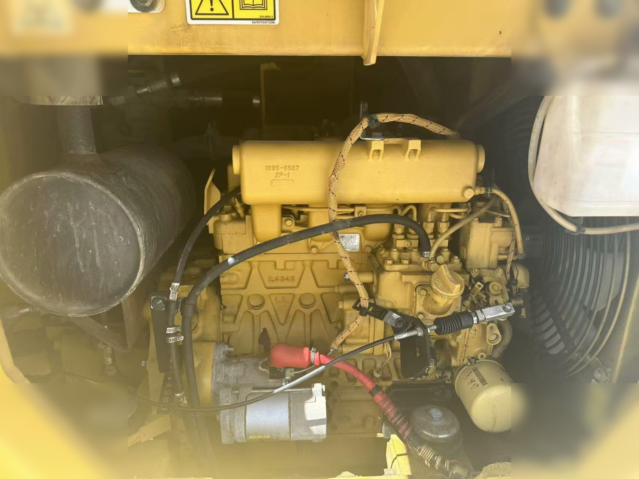 מחפר סורק CATERPILLAR 306E2: תמונה 8
