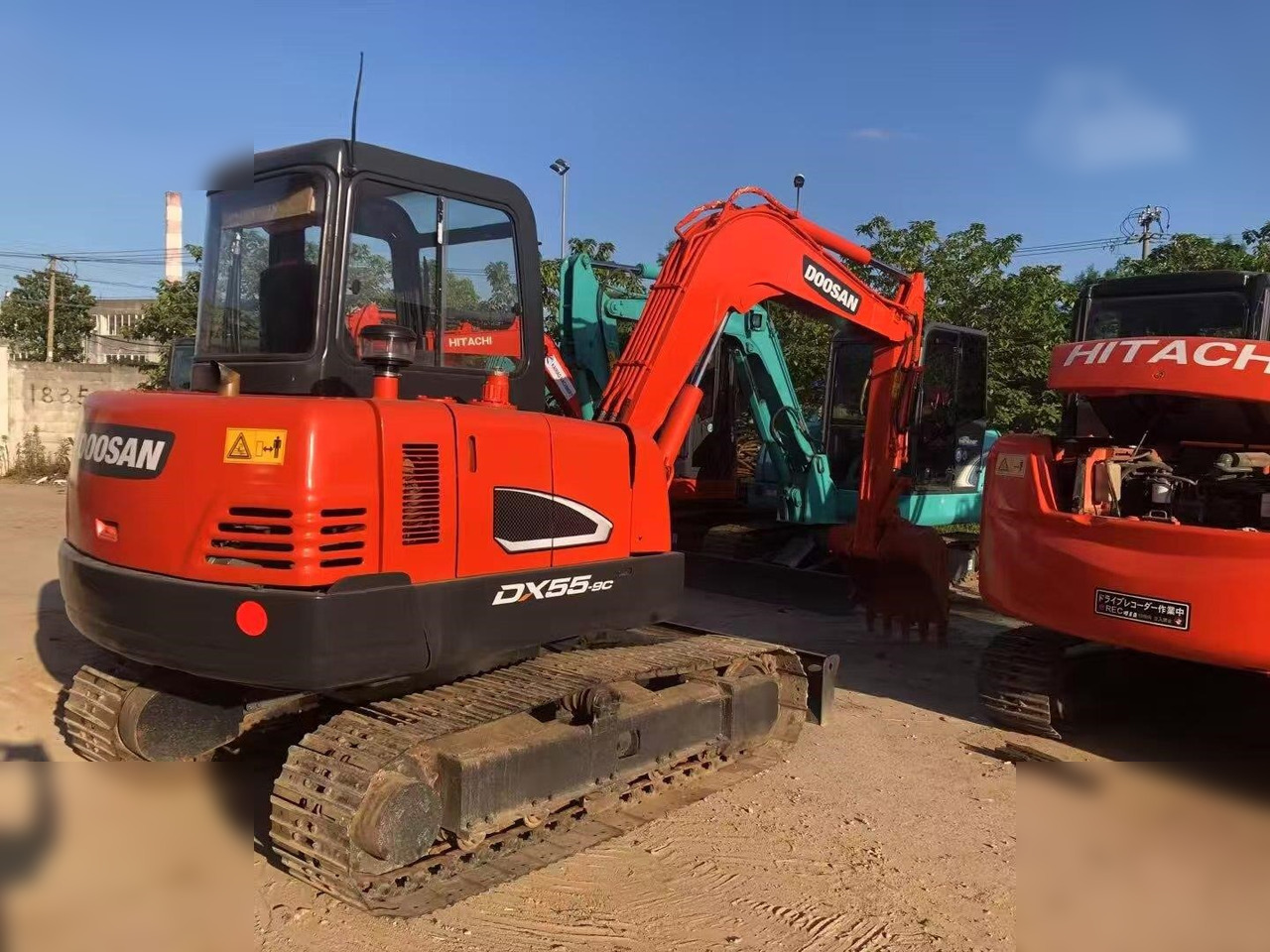 DOOSAN DH55-V - מיני מחפר: תמונה 4 DOOSAN DH55-V - מיני מחפר: תמונה 4