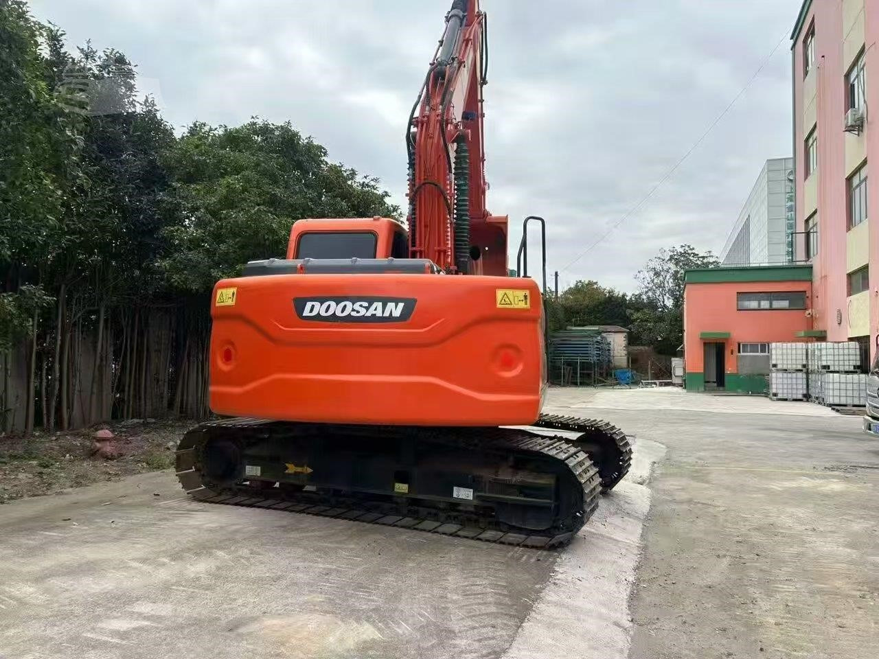 DOOSAN DX150W-9C - מחפר גלגלים: תמונה 5 DOOSAN DX150W-9C - מחפר גלגלים: תמונה 5