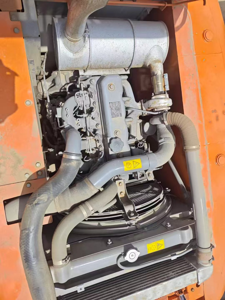 HITACHI ZX160 - מחפר סורק: תמונה 5 HITACHI ZX160 - מחפר סורק: תמונה 5