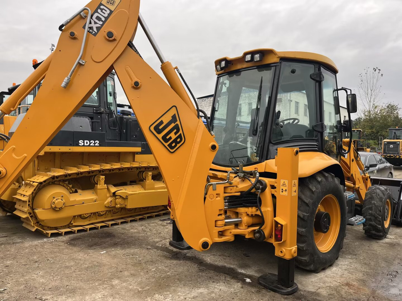 JCB - מחפרון: תמונה 3 JCB - מחפרון: תמונה 3