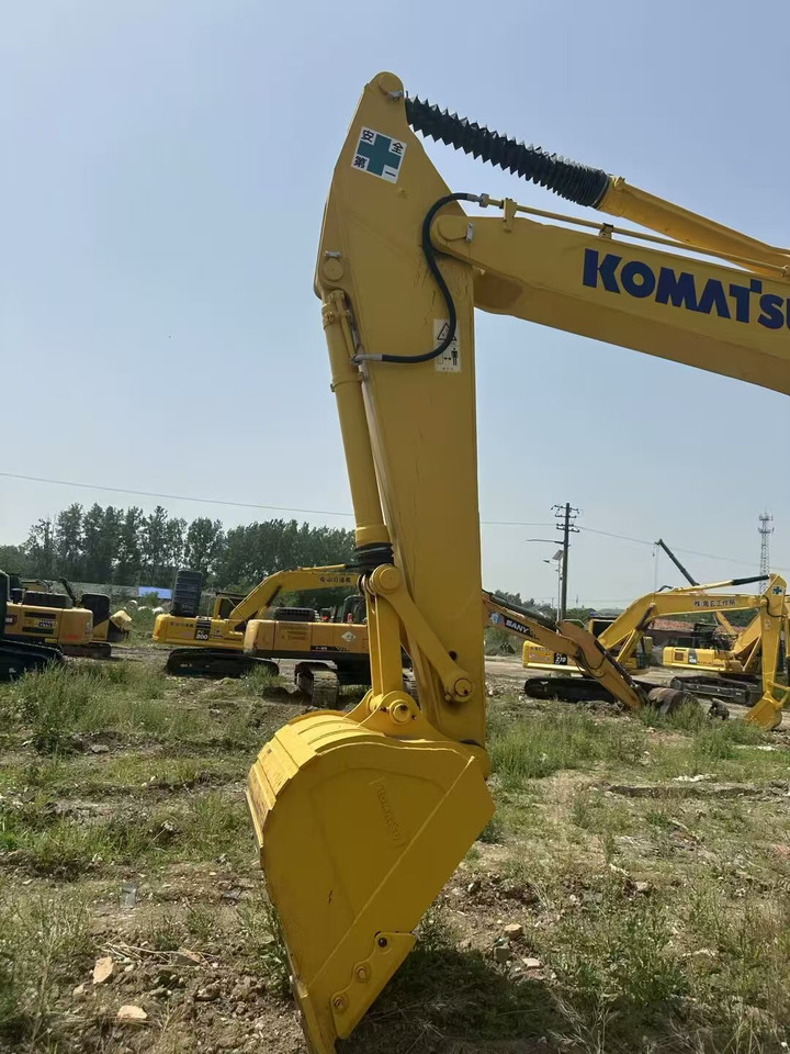 KOMATSU 350 - מחפר סורק: תמונה 2 KOMATSU 350 - מחפר סורק: תמונה 2