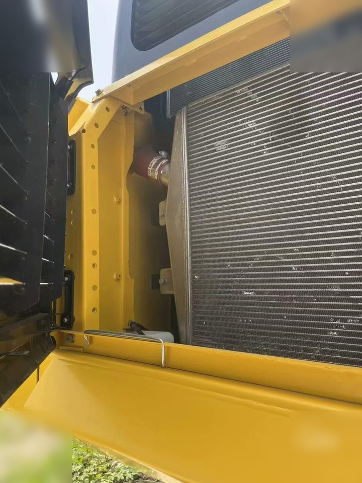 מחפר סורק KOMATSU PC400 LC-8: תמונה 8