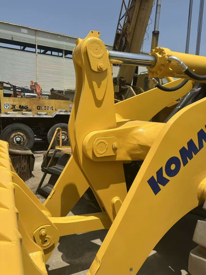 KOMATSU WA470 - מעמיס גלגלים: תמונה 3 KOMATSU WA470 - מעמיס גלגלים: תמונה 3