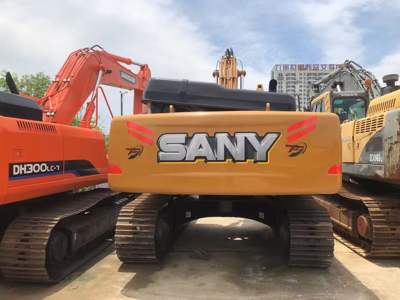 מחפר סורק SANY SY365H: תמונה 16