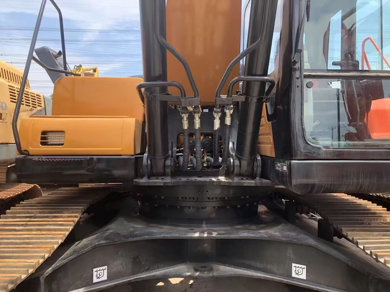 מחפר סורק SANY SY365H: תמונה 10