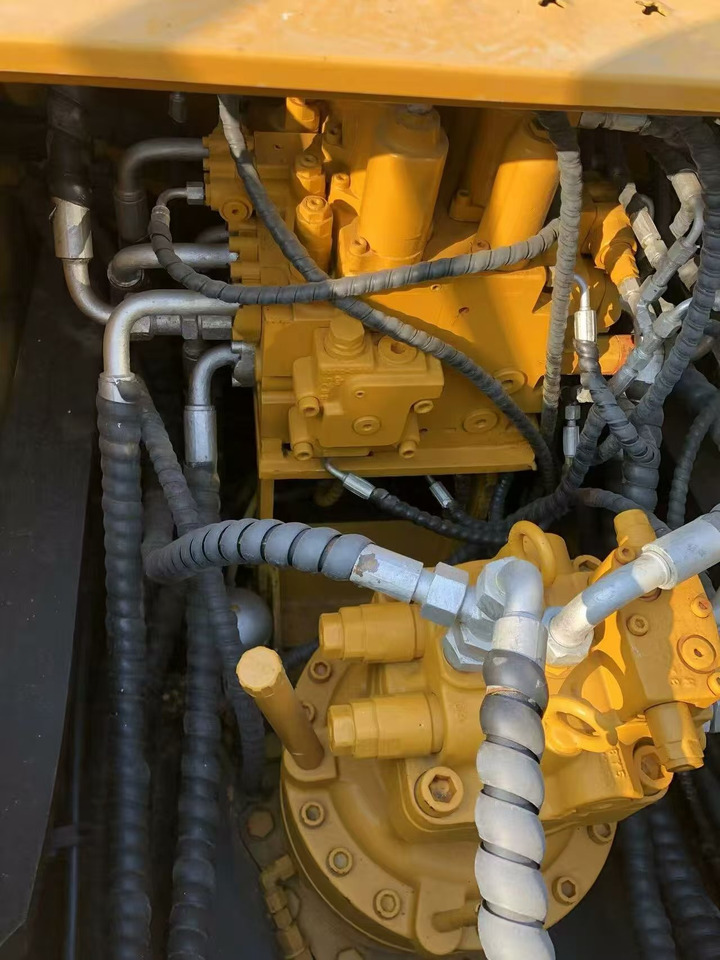 מחפר סורק SANY sy215c: תמונה 12