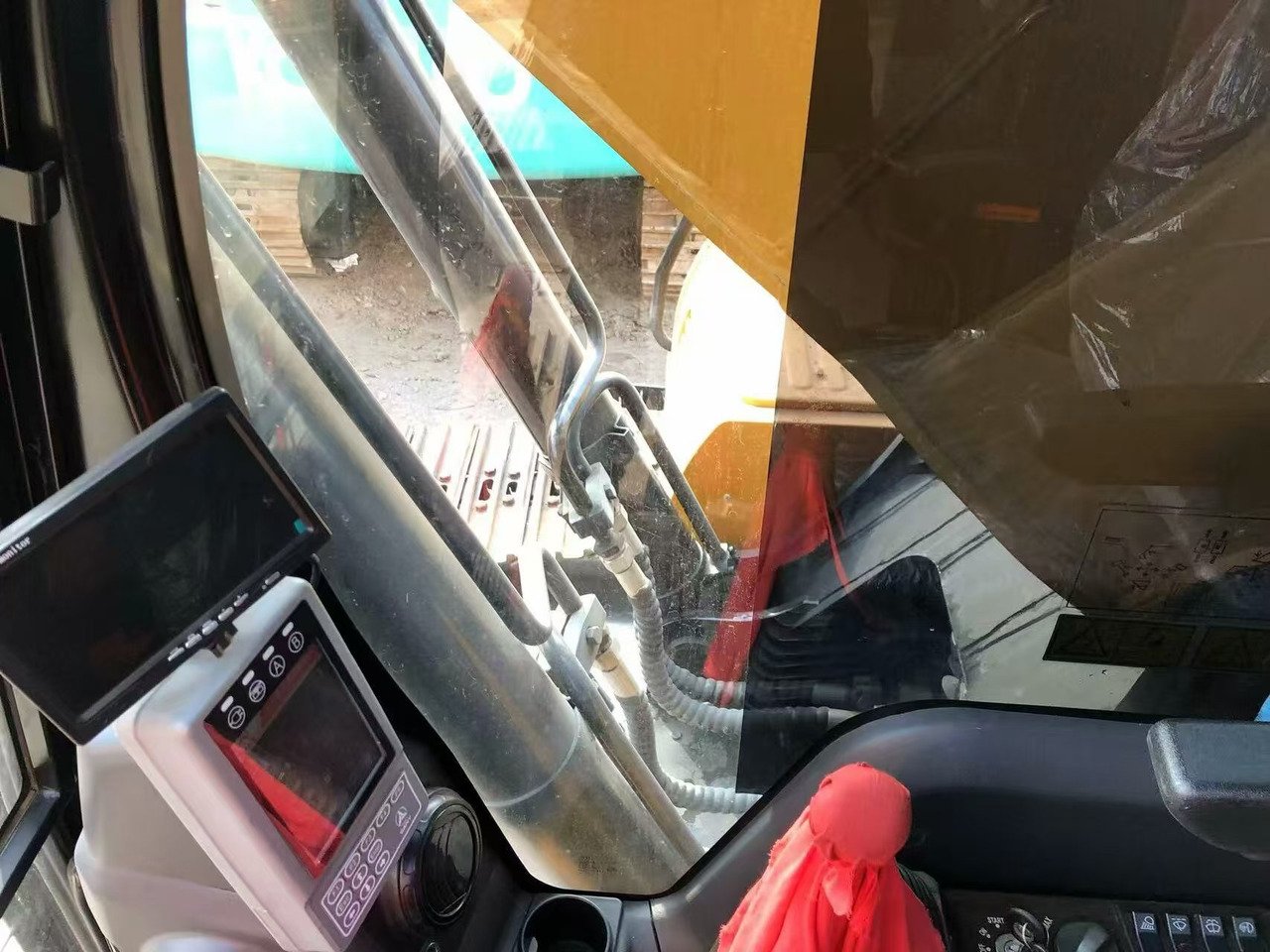 מחפר סורק SANY sy215c: תמונה 8