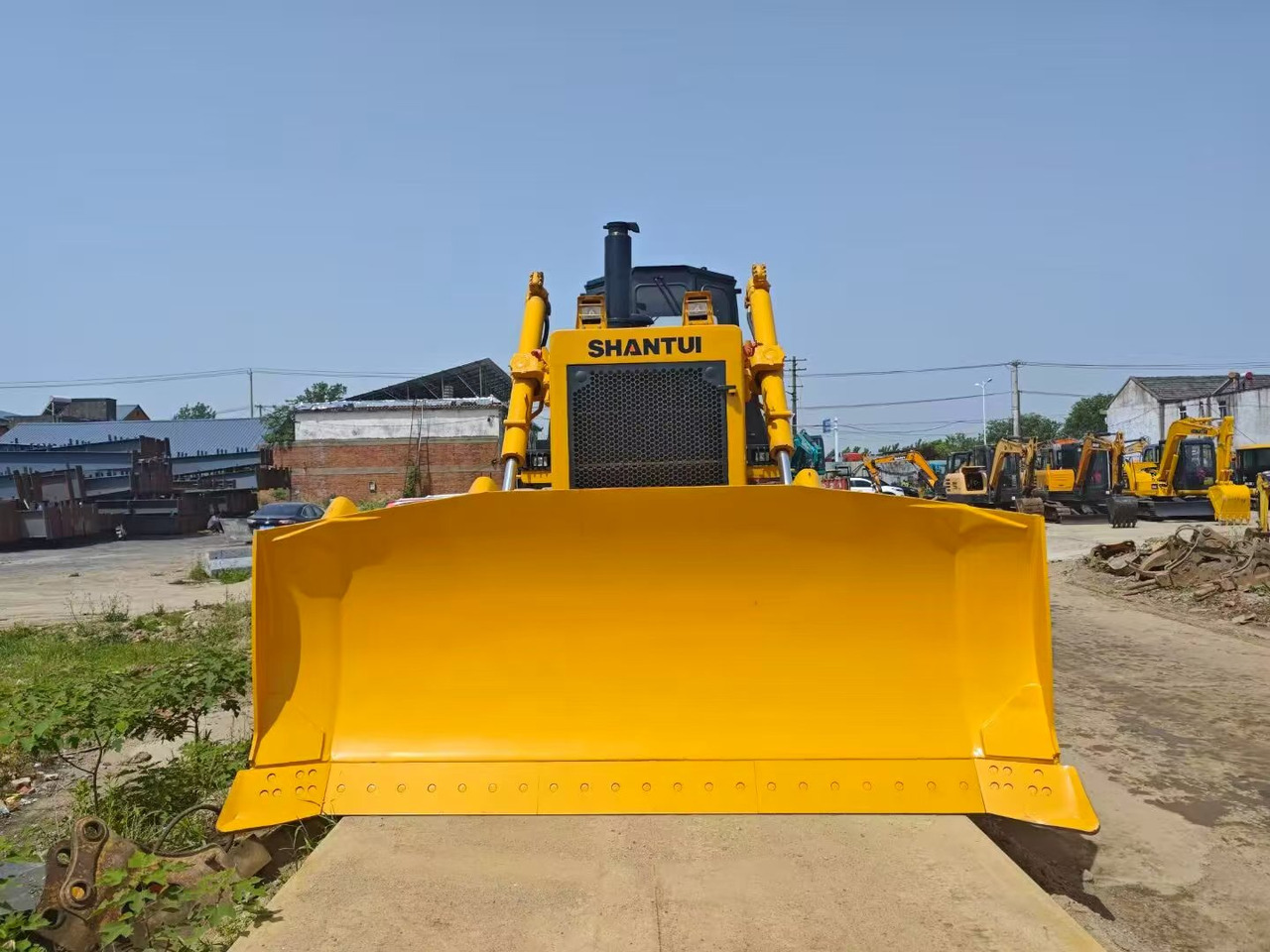 SHANTUI SD32 - דחפור: תמונה 2 SHANTUI SD32 - דחפור: תמונה 2