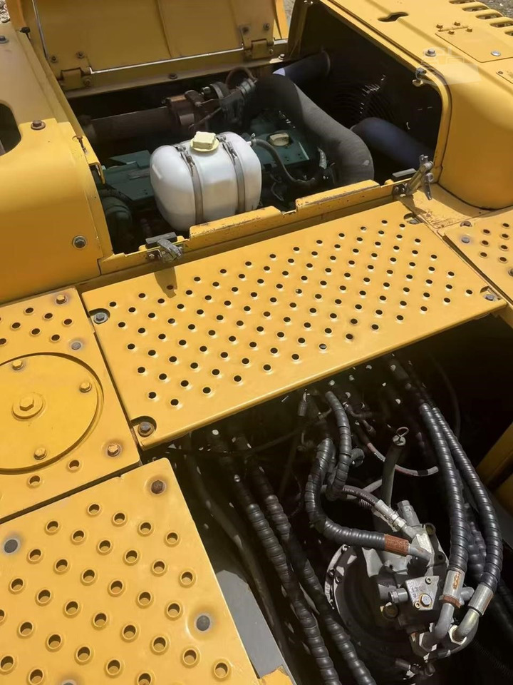 VOLVO EC210 - מחפר סורק: תמונה 3 VOLVO EC210 - מחפר סורק: תמונה 3