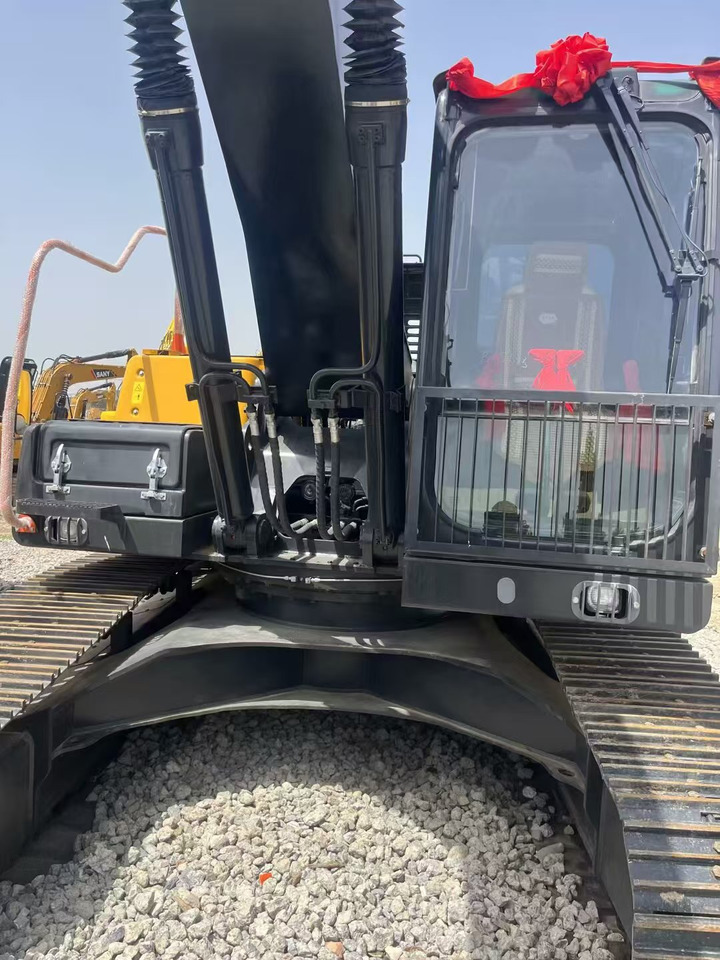 VOLVO EC240 - מחפר: תמונה 4 VOLVO EC240 - מחפר: תמונה 4