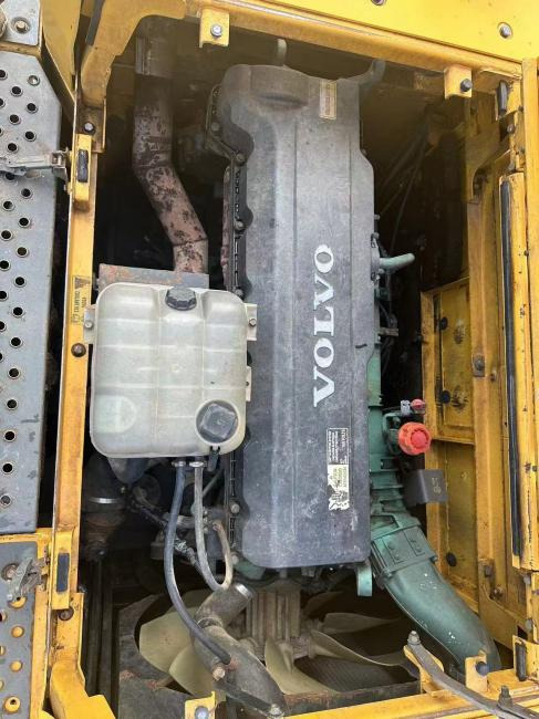 VOLVO EC480 - מחפר סורק: תמונה 3 VOLVO EC480 - מחפר סורק: תמונה 3