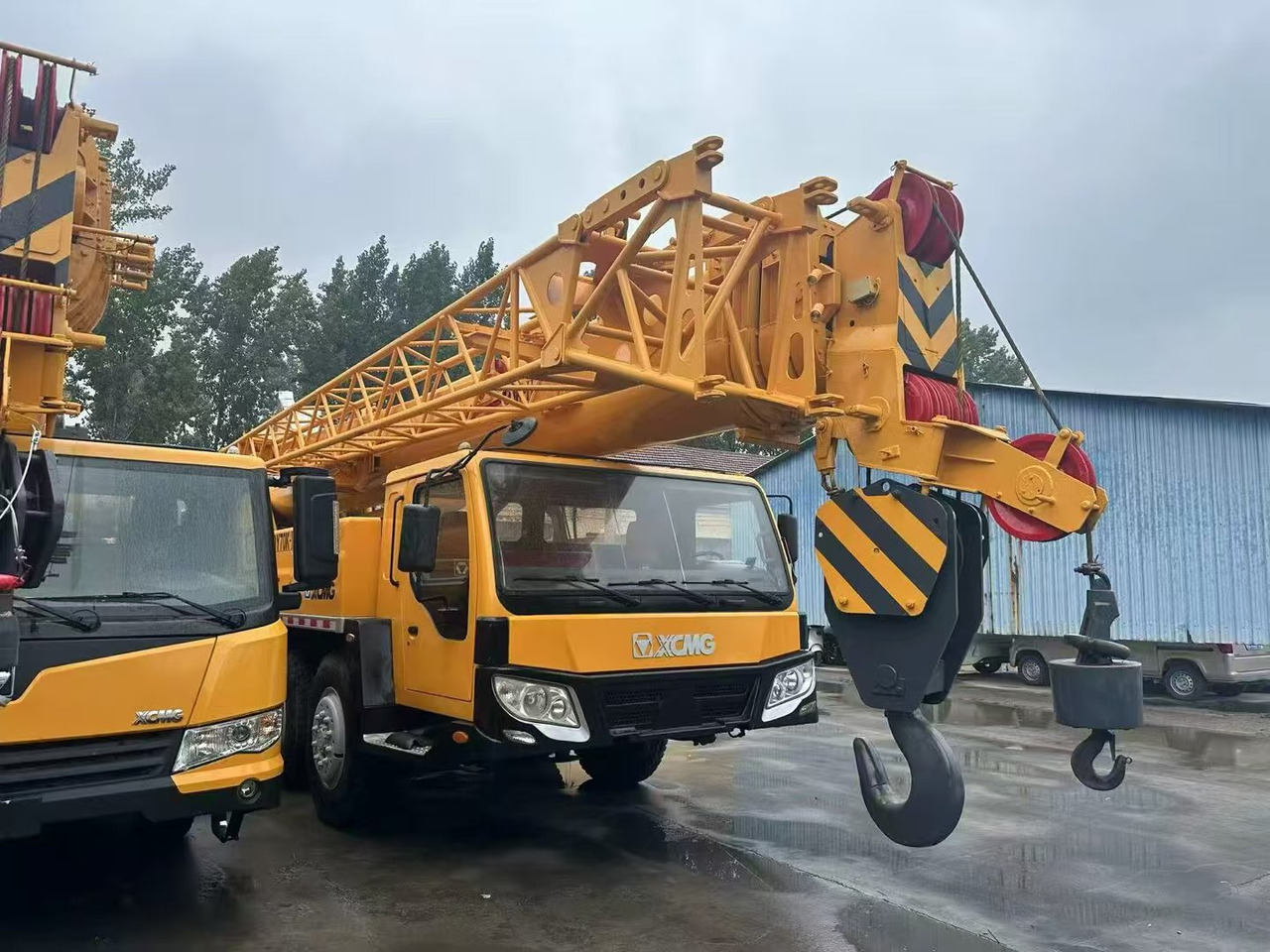 XCMG 70-TON - עגורן נייד: תמונה 2 XCMG 70-TON - עגורן נייד: תמונה 2