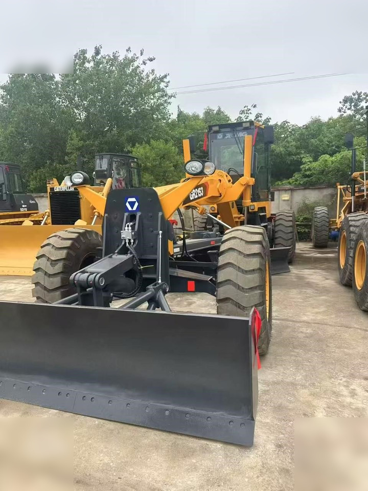 XCMG GR2153 - מפלסת: תמונה 2 XCMG GR2153 - מפלסת: תמונה 2