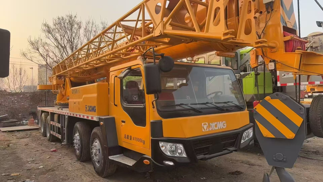 XCMG QY50K-1 - עגורן נייד: תמונה 5 XCMG QY50K-1 - עגורן נייד: תמונה 5