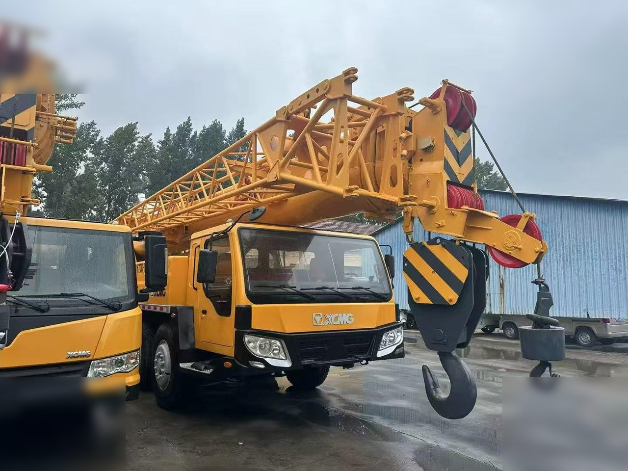 XCMG XCT70S - עגורן לכל שטח: תמונה 2 XCMG XCT70S - עגורן לכל שטח: תמונה 2