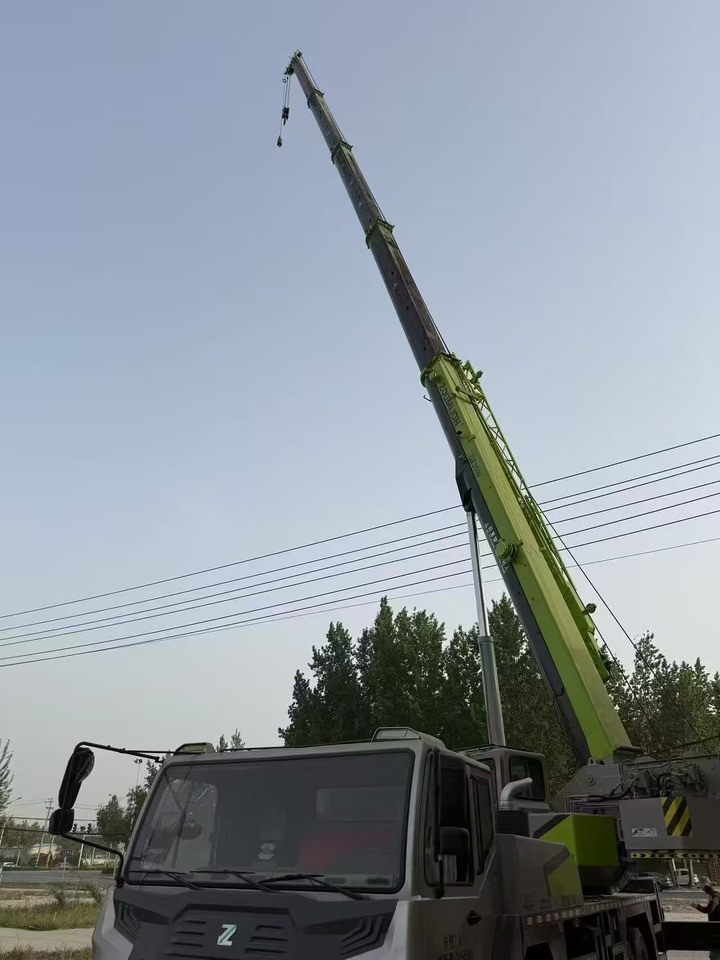 Zoomlion 35-ton - עגורן נייד: תמונה 2 Zoomlion 35-ton - עגורן נייד: תמונה 2