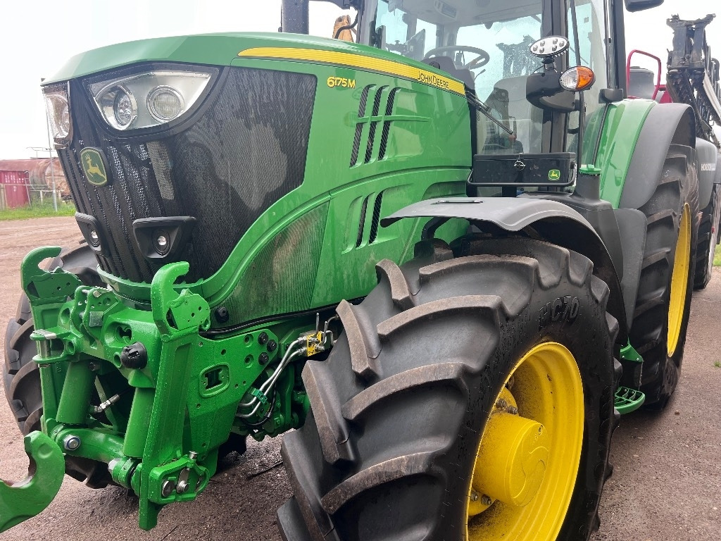 John Deere 6175 M - טרקטור חקלאי: תמונה 1 John Deere 6175 M - טרקטור חקלאי: תמונה 1