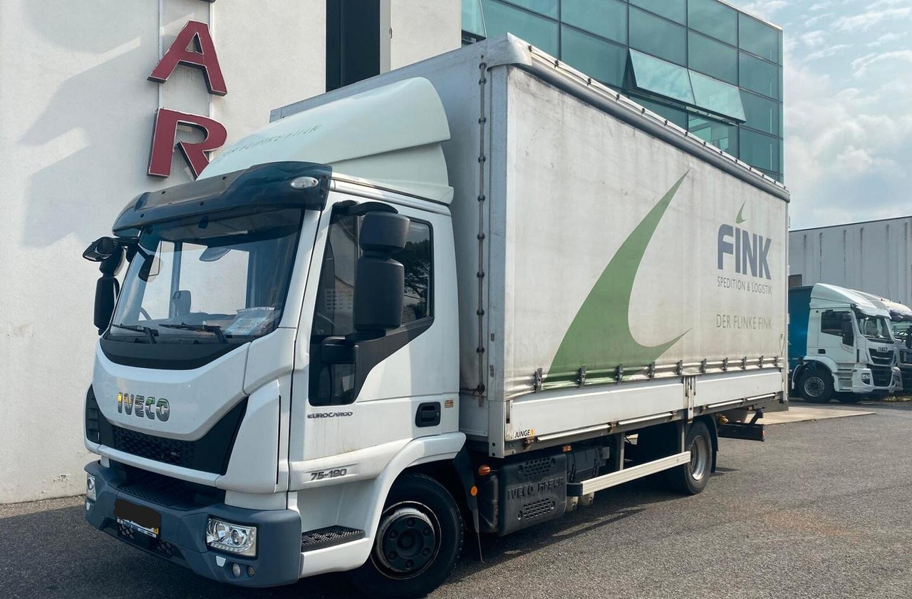 IVECO EUROCARGO 75E19 EURO 6 2018 - משאית וילונות צד: תמונה 1 IVECO EUROCARGO 75E19 EURO 6 2018 - משאית וילונות צד: תמונה 1