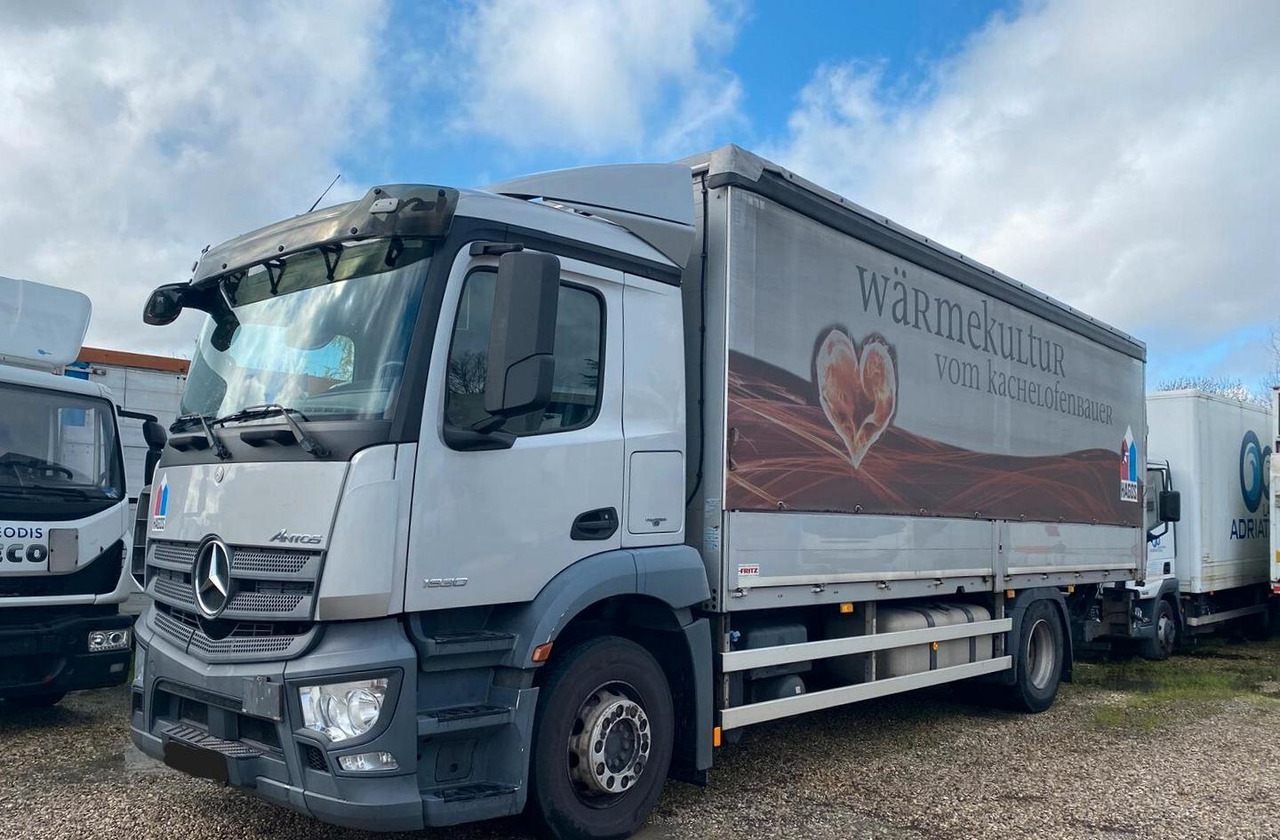 MERCEDES ANTOS 18.30 - משאית וילונות צד: תמונה 1 MERCEDES ANTOS 18.30 - משאית וילונות צד: תמונה 1