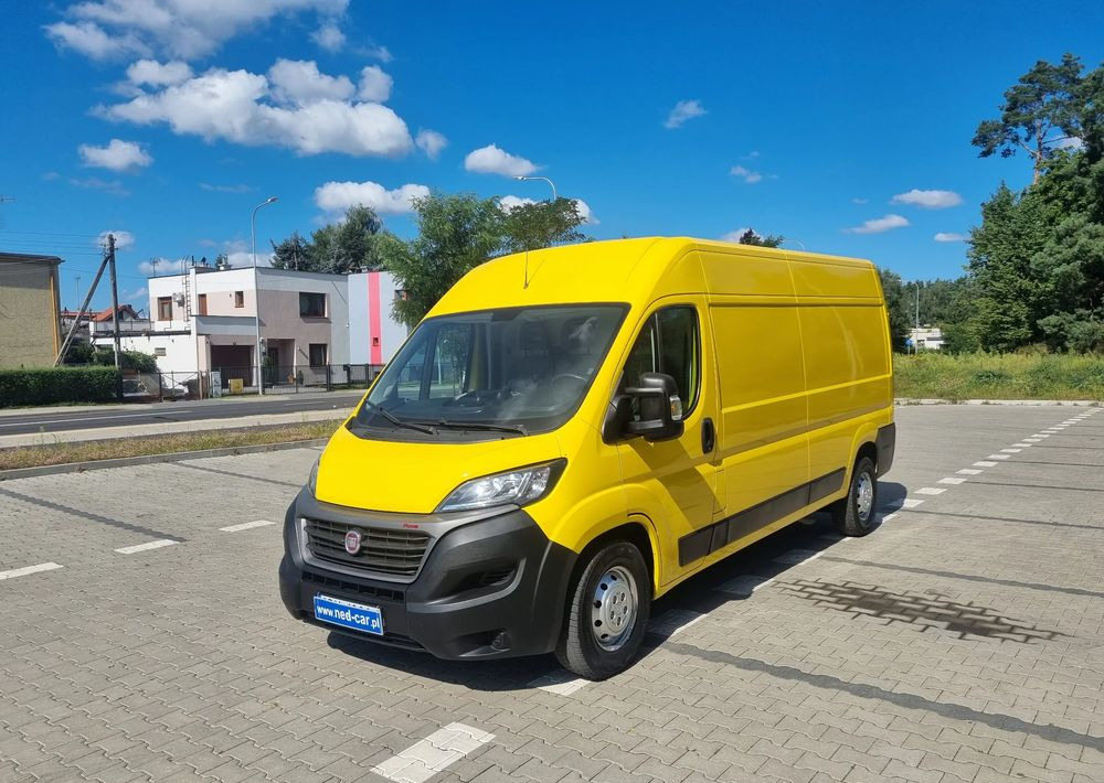 Fiat Ducato - כלי רכב מסחרי עם לוח: תמונה 1 Fiat Ducato - כלי רכב מסחרי עם לוח: תמונה 1
