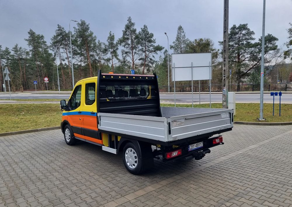 Ford Transit - כלי רכב מסחרי במיטה שטוחה: תמונה 5 Ford Transit - כלי רכב מסחרי במיטה שטוחה: תמונה 5