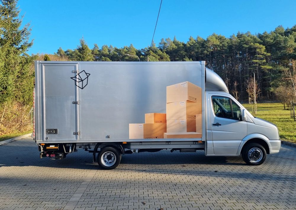 Volkswagen Crafter - כלי רכב מסחרי עם תיבה: תמונה 3 Volkswagen Crafter - כלי רכב מסחרי עם תיבה: תמונה 3