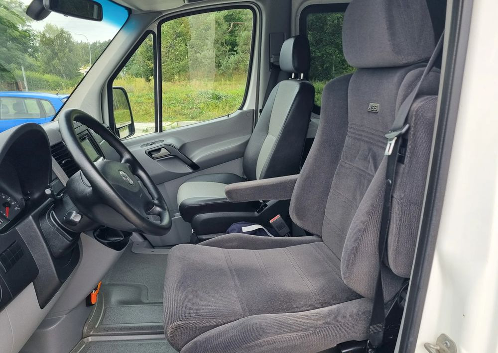 כלי רכב מסחרי עם לוח Volkswagen Crafter: תמונה 11