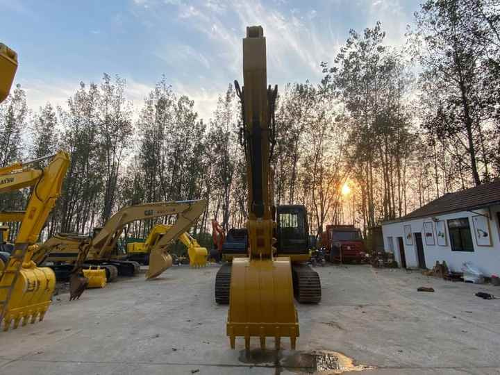CAT320D Second Hand Excavator , Original Japan CAT Excavator , CAT 320D 320C 320B Digger - מחפר סורק: תמונה 3 CAT320D Second Hand Excavator , Original Japan CAT Excavator , CAT 320D 320C 320B Digger - מחפר סורק: תמונה 3