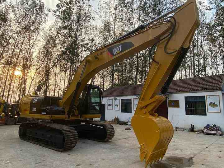 CAT320D Second Hand Excavator , Original Japan CAT Excavator , CAT 320D 320C 320B Digger - מחפר סורק: תמונה 2 CAT320D Second Hand Excavator , Original Japan CAT Excavator , CAT 320D 320C 320B Digger - מחפר סורק: תמונה 2