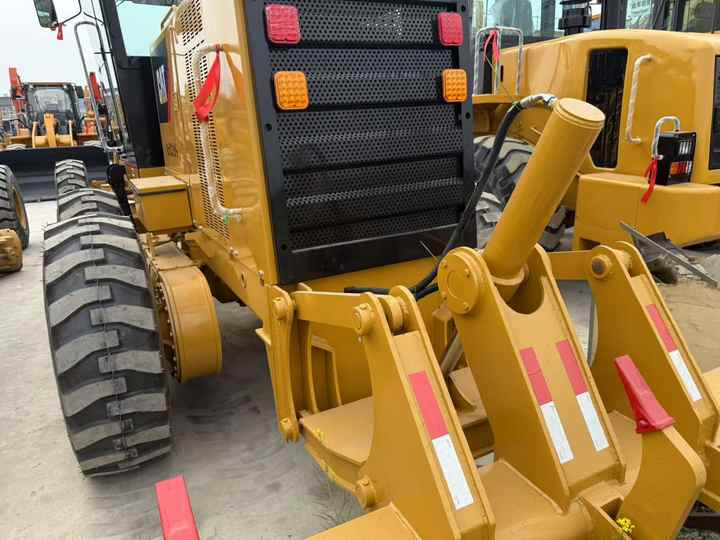 Certified CAT 140G Grader Used Construction Machine | No Accidents, Ready to Work | Price Negotiable - מפלסת: תמונה 4 Certified CAT 140G Grader Used Construction Machine | No Accidents, Ready to Work | Price Negotiable - מפלסת: תמונה 4
