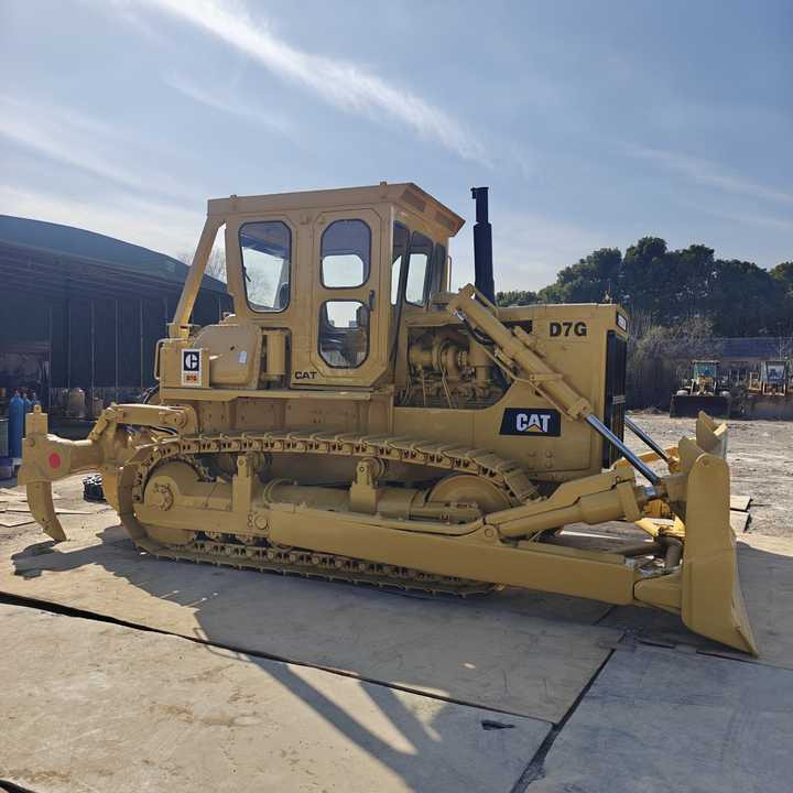 Good Condition Caterpillar CATD7G Original Japan Used Crawler Dozer Used CAT D6 D7 D10 Second Hand Bulldozers for Sale - דחפור: תמונה 4 Good Condition Caterpillar CATD7G Original Japan Used Crawler Dozer Used CAT D6 D7 D10 Second Hand Bulldozers for Sale - דחפור: תמונה 4