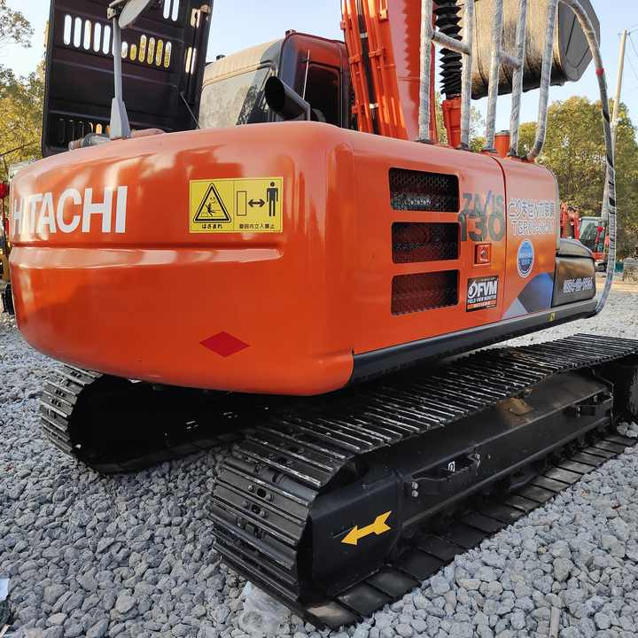 HITACHI ZX130 , Original Japan Surplus Hitachi ZX130 for Sale - מחפר סורק: תמונה 1 HITACHI ZX130 , Original Japan Surplus Hitachi ZX130 for Sale - מחפר סורק: תמונה 1
