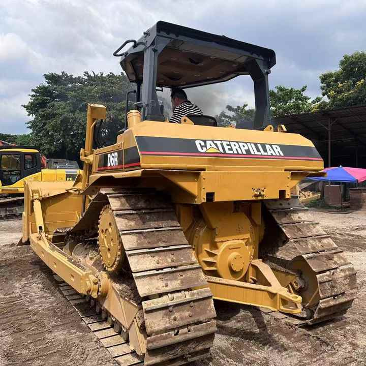 Original Caterpillar D6r Bulldozer Used Caterpillar D5 D6 D7 Bulldozer on Sale High Quality Caterpillar D6r Bulldozer - דחפור: תמונה 2 Original Caterpillar D6r Bulldozer Used Caterpillar D5 D6 D7 Bulldozer on Sale High Quality Caterpillar D6r Bulldozer - דחפור: תמונה 2