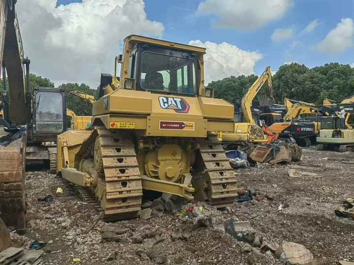 Original Japan Brand Cat D6r Bulldozer in Stock High Quality Cat D5 D6 D7 D10 Bulldozer for Sale - דחפור: תמונה 4 Original Japan Brand Cat D6r Bulldozer in Stock High Quality Cat D5 D6 D7 D10 Bulldozer for Sale - דחפור: תמונה 4