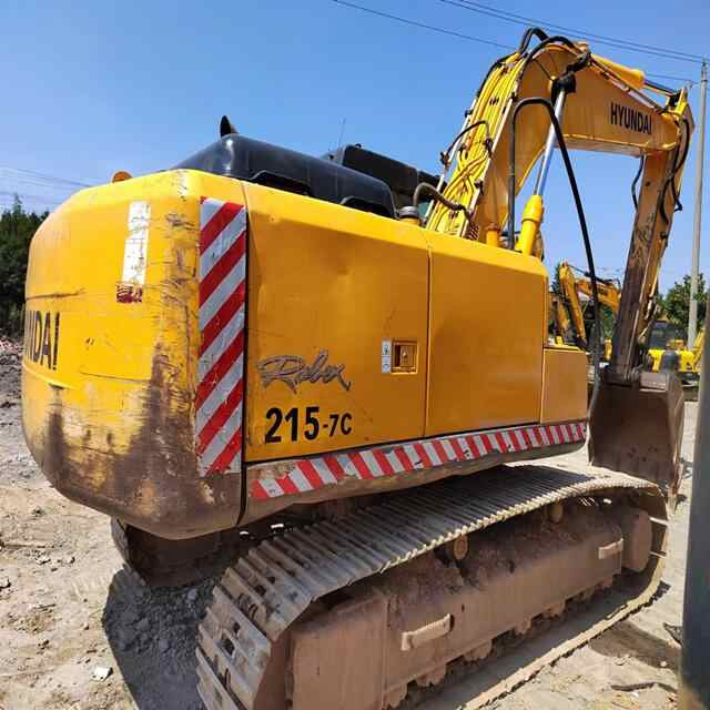 Second-hand Original Hyundai R215-7C Crawler Excavator - מחפר: תמונה 2 Second-hand Original Hyundai R215-7C Crawler Excavator - מחפר: תמונה 2