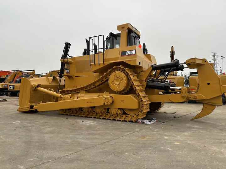 USED ORIGINAL CAT D10r Large Bulldozer for Sale Spot Cat D10 Bulldozer Cat D5 D6 D7 D10 Bulldozer in China - דחפור: תמונה 2 USED ORIGINAL CAT D10r Large Bulldozer for Sale Spot Cat D10 Bulldozer Cat D5 D6 D7 D10 Bulldozer in China - דחפור: תמונה 2