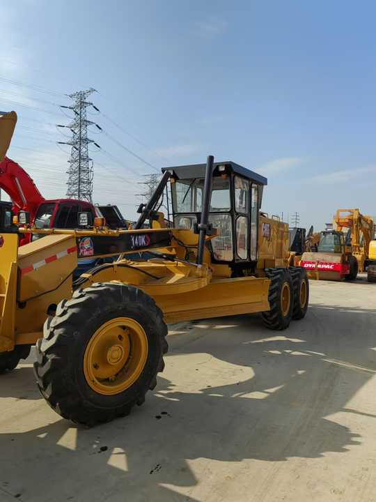 Used CAT 140k Model Grader Second Hand Machine Popular Brand JAPAN CAT Hydraulic Machinery - מפלסת: תמונה 3 Used CAT 140k Model Grader Second Hand Machine Popular Brand JAPAN CAT Hydraulic Machinery - מפלסת: תמונה 3