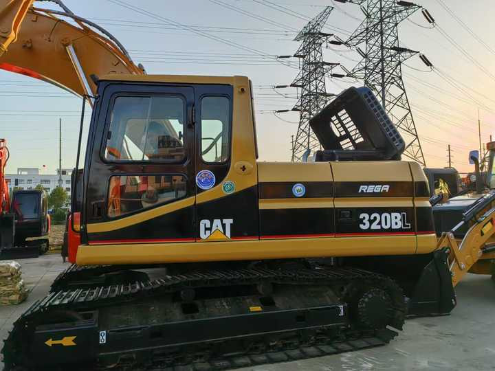 Used Cat Excavator Japan 20 Tons Digger Machinery Caterpillar CAT 320BL for Sale Cat 320B 320BL 320C 320D 320CL 320DL in Stock - מחפר סורק: תמונה 2 Used Cat Excavator Japan 20 Tons Digger Machinery Caterpillar CAT 320BL for Sale Cat 320B 320BL 320C 320D 320CL 320DL in Stock - מחפר סורק: תמונה 2