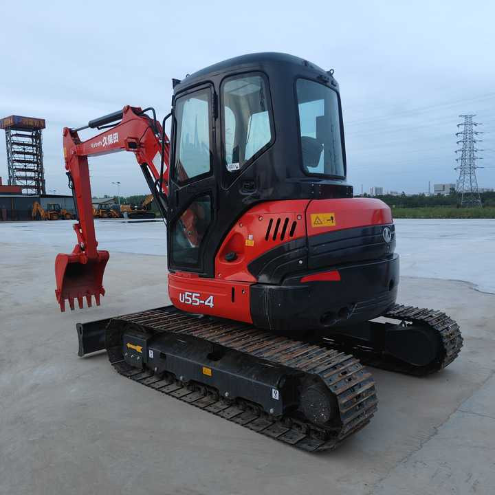 Used Heavy Construction Equipment Kubota U55-4 Excavator Used Machine - מיני מחפר: תמונה 3 Used Heavy Construction Equipment Kubota U55-4 Excavator Used Machine - מיני מחפר: תמונה 3