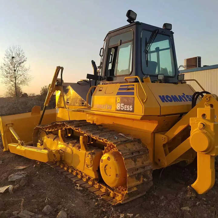Used Komatsu Bulldozer D85 Strong Power Komatsu D85 Track Dozer for Sale - דחפור: תמונה 1 Used Komatsu Bulldozer D85 Strong Power Komatsu D85 Track Dozer for Sale - דחפור: תמונה 1