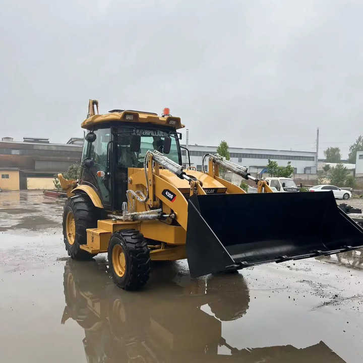 Used Wheel Loader CAT420F Caterpillar 420F Construction Machinery Mini Wheel Skid Steer Loader in Stock - מחפרון: תמונה 4 Used Wheel Loader CAT420F Caterpillar 420F Construction Machinery Mini Wheel Skid Steer Loader in Stock - מחפרון: תמונה 4